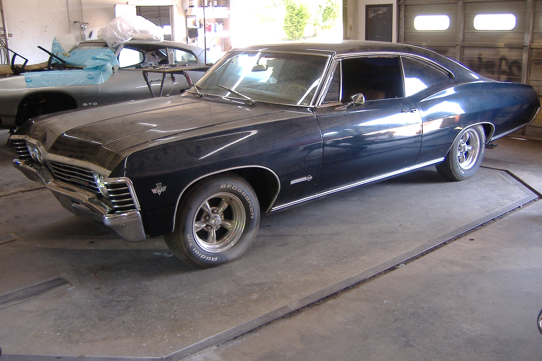 Index of /pictures/1967_impala_ss.